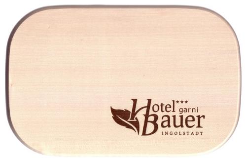 Schneidbrett Vesperbrett 10210 mit Brandprgung Garni Hotel Bauer Ingolstadt