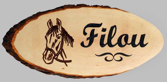 Boxenschild mit Pferd Gravur: Filou